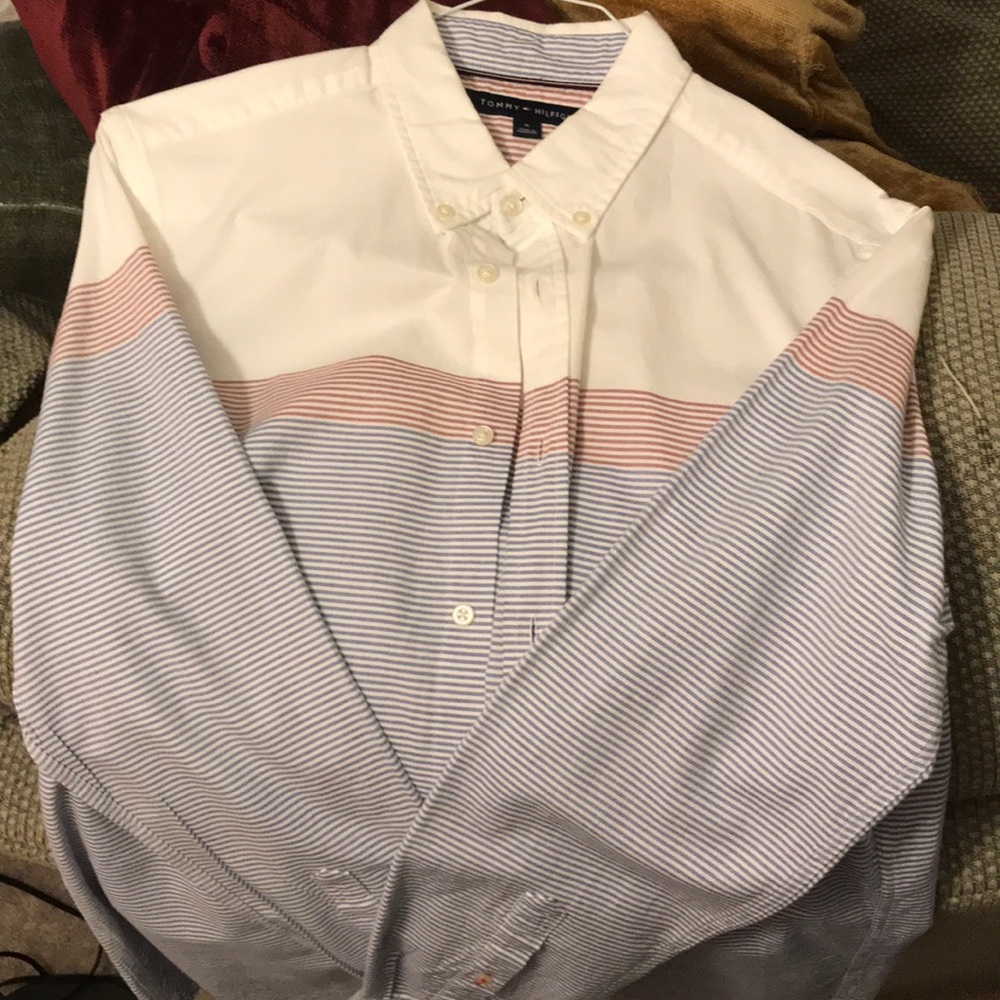 Tommy hilfinger USA color long sleeve button down